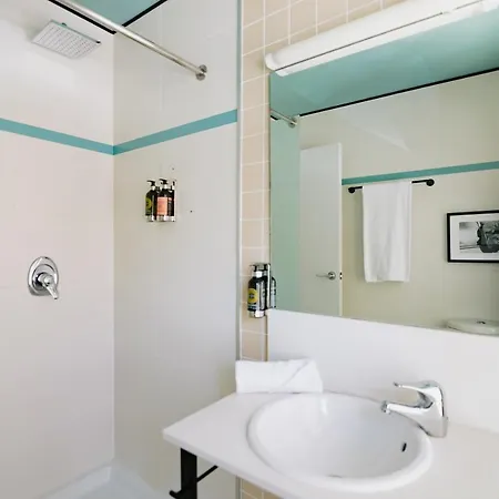 The Little Corner فندق مبيت وإفطار فالنسيا