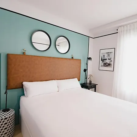 The Little Corner 4* ולנסיה