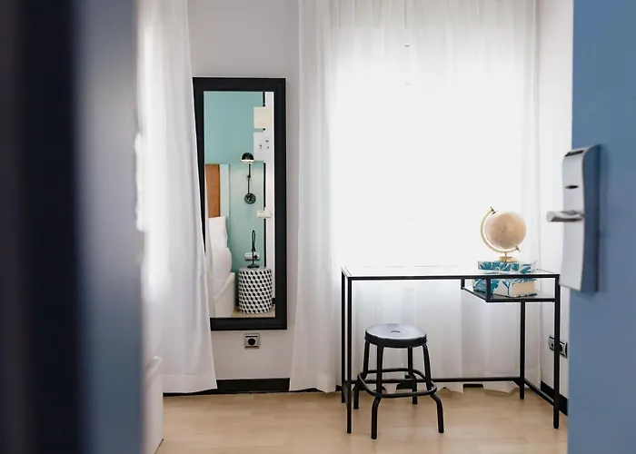 The Little Corner Bed & Breakfast 4*